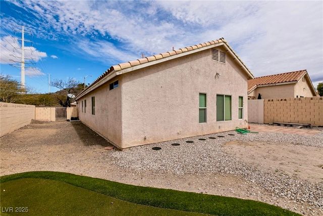 2295 Dakota Sky Court, Henderson, NV 89052