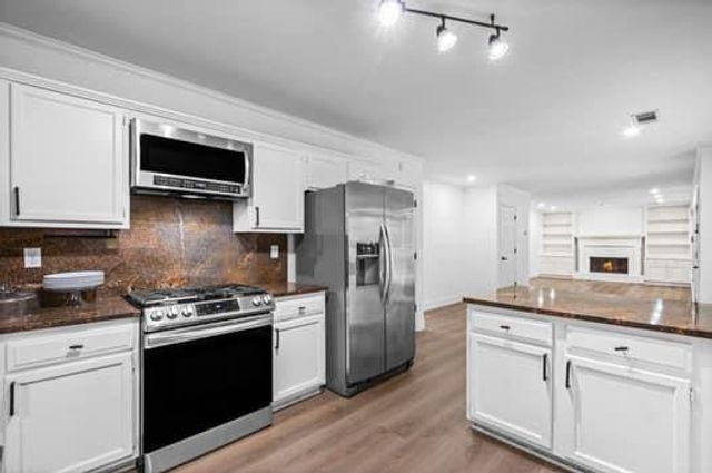3304 Standing Peachtree Trail NW, Kennesaw, GA 30152