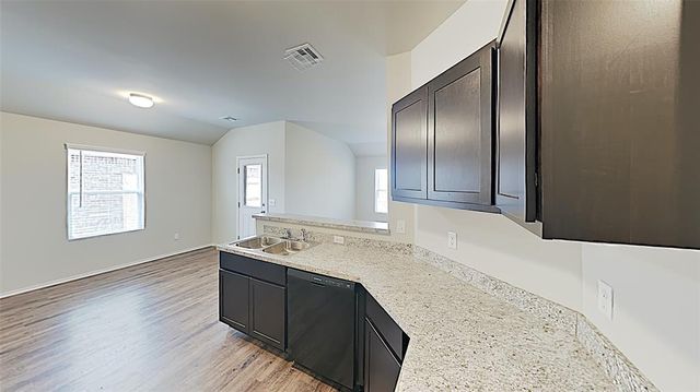 10609 SW 23rd Terrace, Yukon, OK 73099