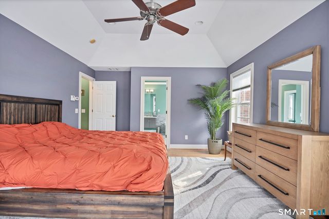 11 Catbird Lane, East Lyme, CT 06333