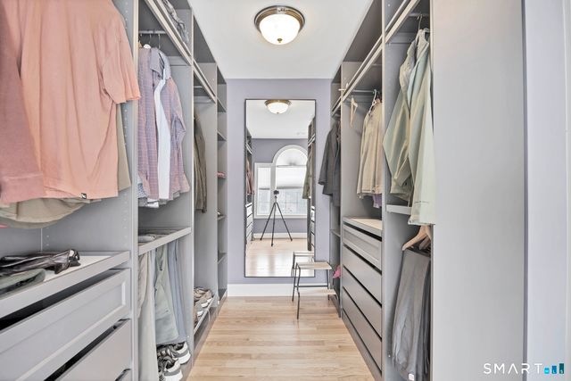 11 Catbird Lane, East Lyme, CT 06333