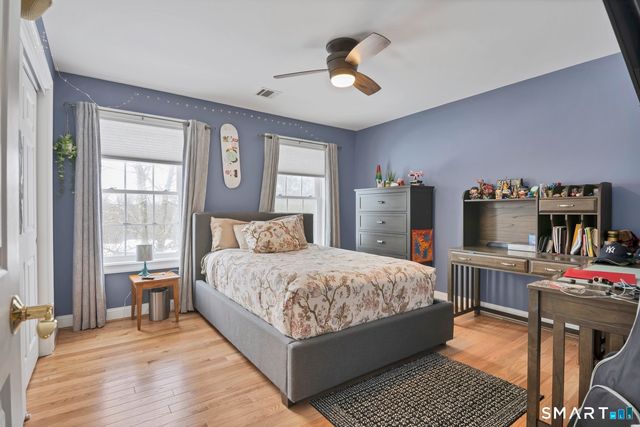 11 Catbird Lane, East Lyme, CT 06333