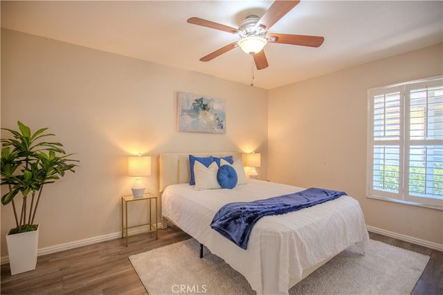 2528 N Tustin D, Santa Ana, CA 92705