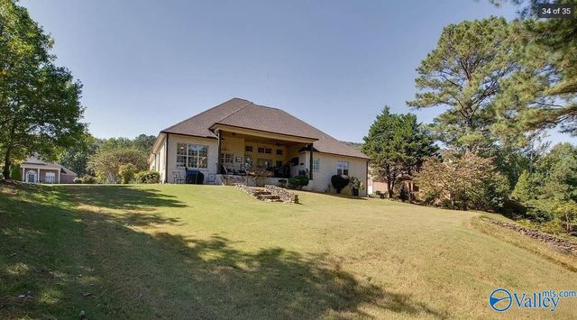 7103 Pinyon Pine Lane SE, Owens Cross Roads, AL 35763