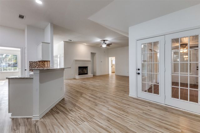 829 Foxwood Lane, Wylie, TX 75098