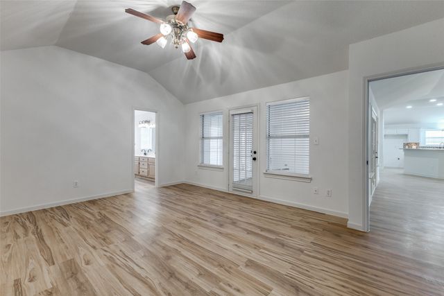 829 Foxwood Lane, Wylie, TX 75098