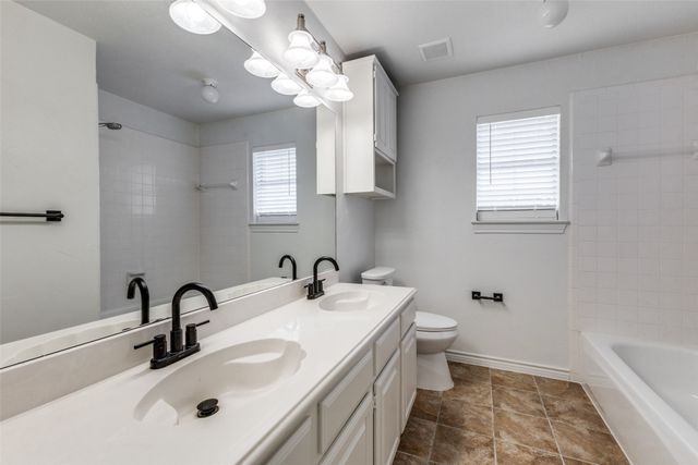 829 Foxwood Lane, Wylie, TX 75098