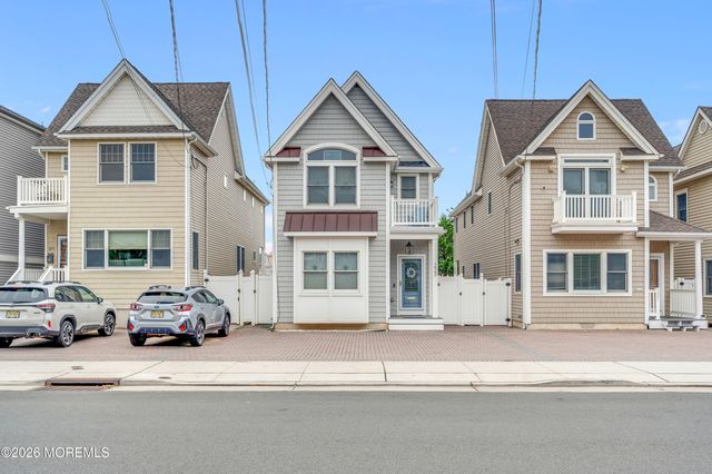223 1st Avenue, Manasquan, NJ 08736