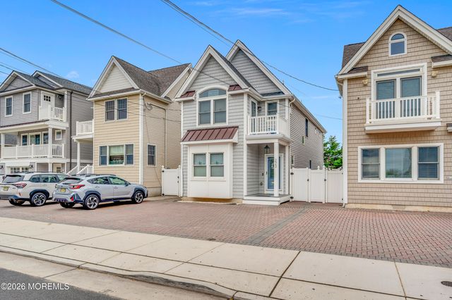 223 1st Avenue, Manasquan, NJ 08736