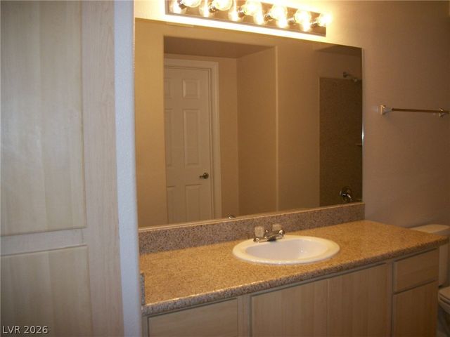 8000 Badura Avenue 2094, Las Vegas, NV 89113