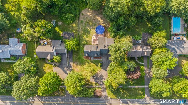 282 Tunxis Road, West Hartford, CT 06107