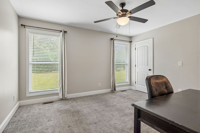 540 Green Meadow Dr, Smithville, TN 37166