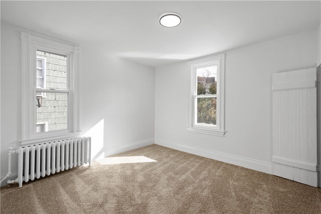 16 Hodgson Ave, Ingram, PA 15205