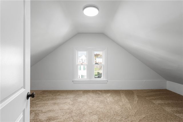 16 Hodgson Ave, Ingram, PA 15205