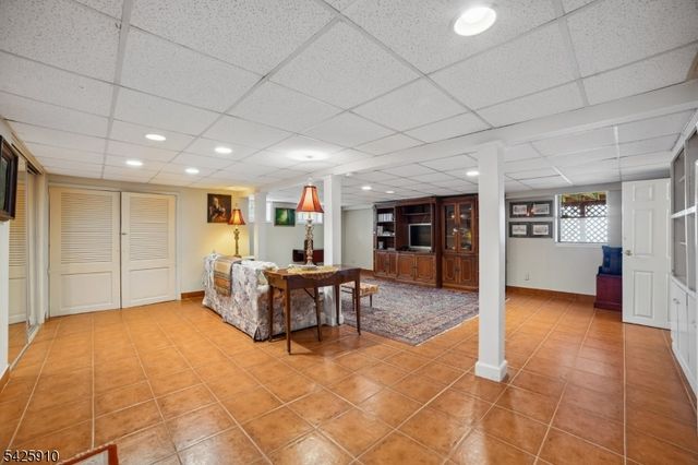 1078 Battle Hill Ter, Union Twp., NJ 07083