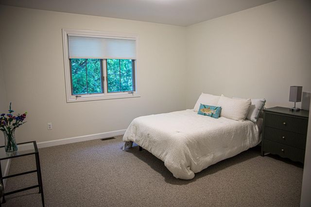 2052 Liberty Heights, Ann Arbor, MI 48103