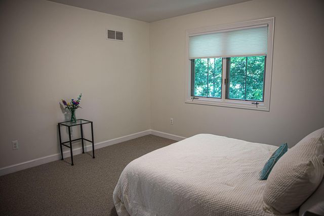 2052 Liberty Heights, Ann Arbor, MI 48103