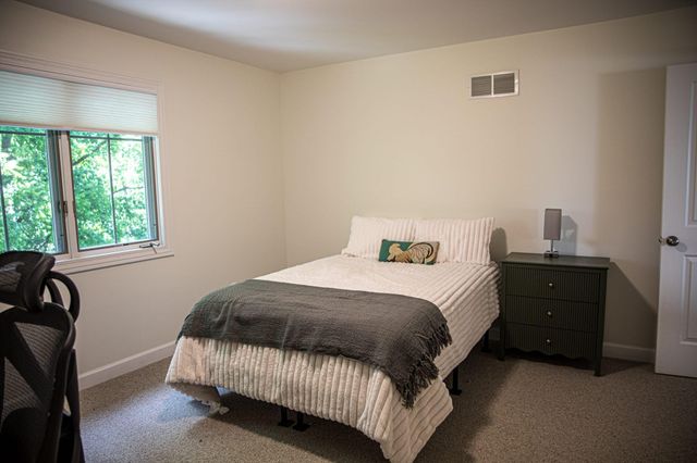 2052 Liberty Heights, Ann Arbor, MI 48103