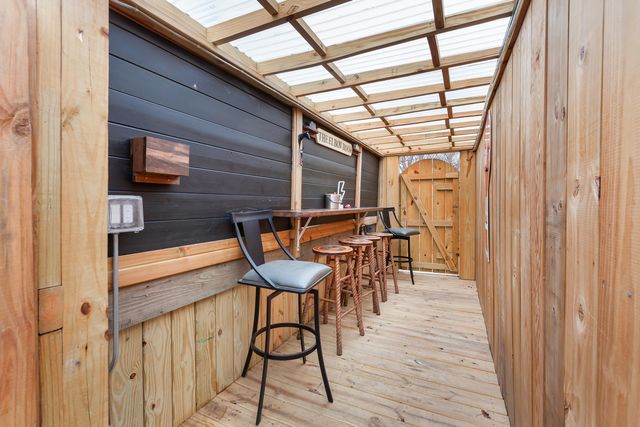 400 Marguerite Street, Elgin, IL 60123