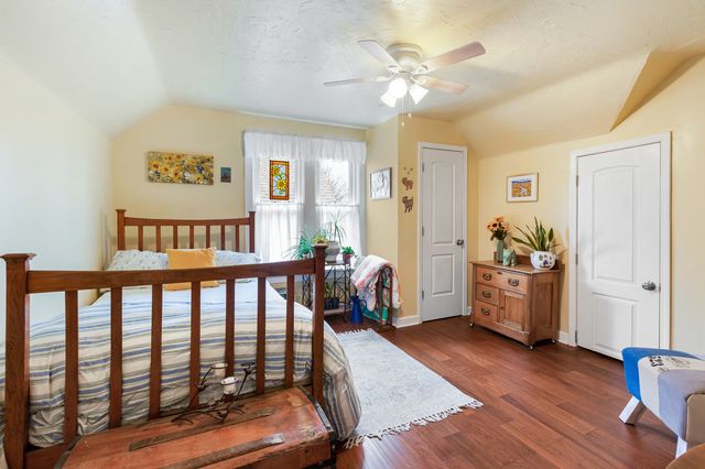 400 Marguerite Street, Elgin, IL 60123