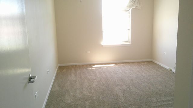 125 N Euclid Avenue 402, Oak Park, IL 60301