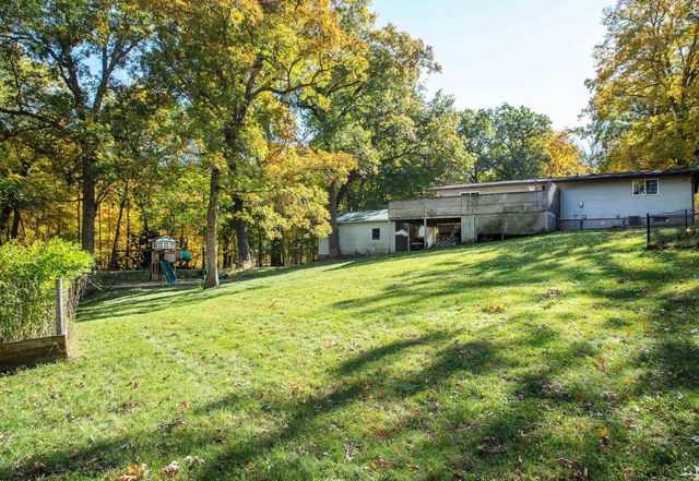 1401 SE 18th Avenue, Waverly, IA 50677