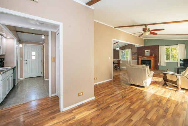 1401 SE 18th Avenue, Waverly, IA 50677