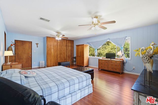 7650 N Wilbur Avenue, Los Angeles, CA 91335