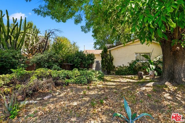 7650 N Wilbur Avenue, Los Angeles, CA 91335