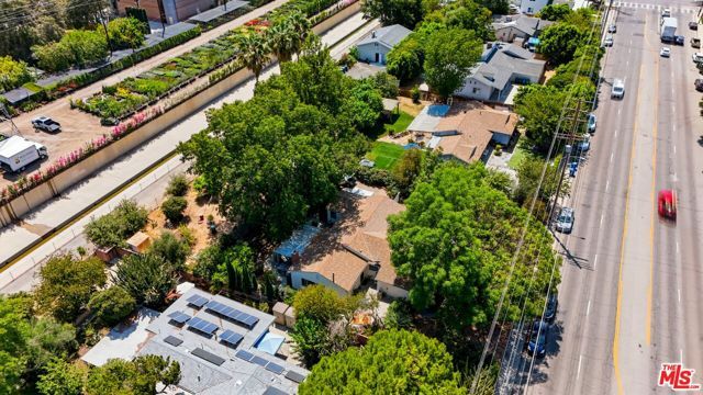 7650 N Wilbur Avenue, Los Angeles, CA 91335