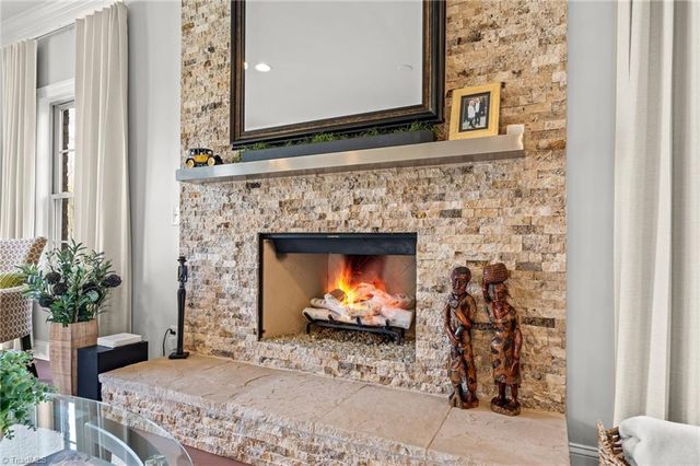 299 Kiawah Island Drive, Winston-salem, NC 27107