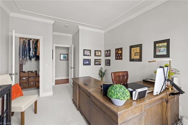 299 Kiawah Island Drive, Winston-salem, NC 27107