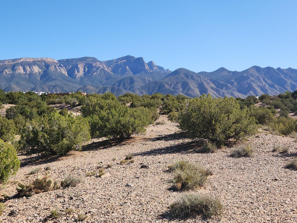 11 CALLE DE MAYA, Placitas, NM 87043