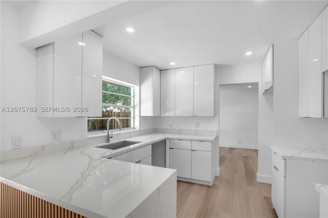 7389 NW 48th Pl, Lauderhill, FL 33319
