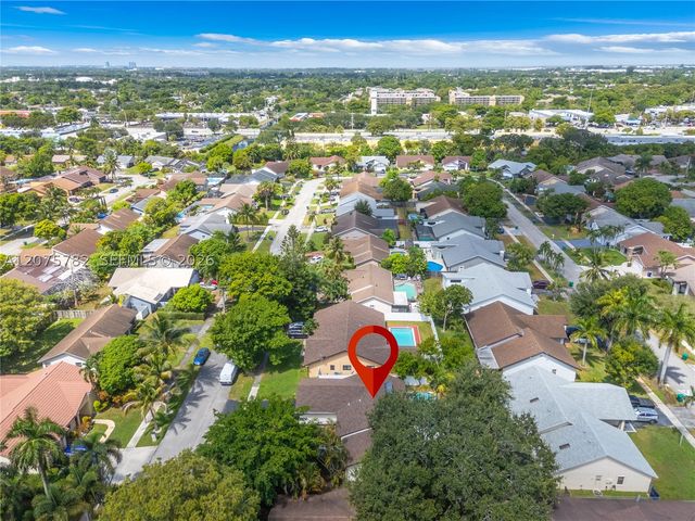 7389 NW 48th Pl, Lauderhill, FL 33319