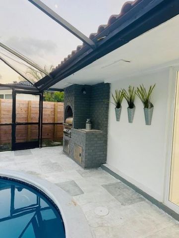 1485 NE 57th Court, Fort Lauderdale, FL 33334