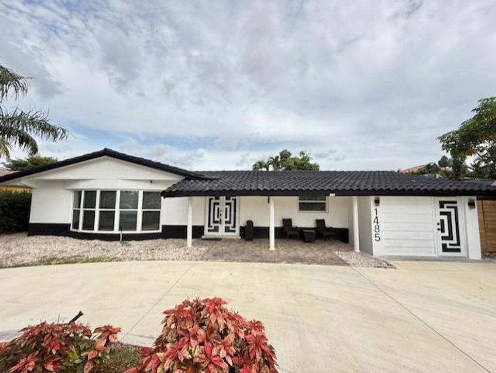 1485 NE 57th Court, Fort Lauderdale, FL 33334