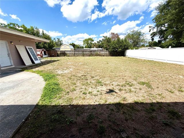 317 AVENUE G SE, Winter Haven, FL 33880