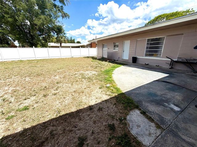 317 AVENUE G SE, Winter Haven, FL 33880