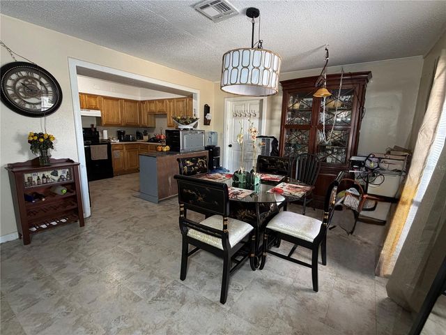 317 AVENUE G SE, Winter Haven, FL 33880