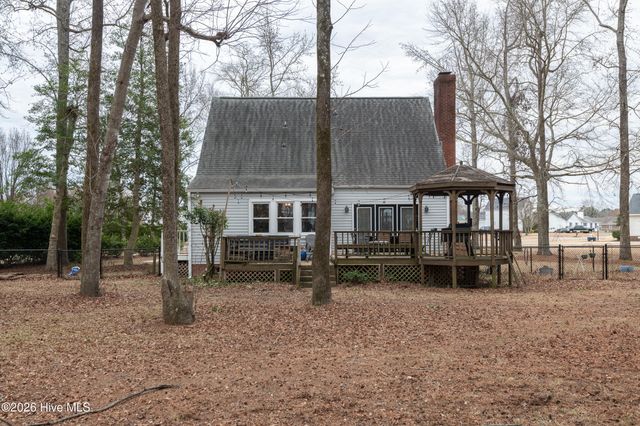 1306 Hope Drive, Greenville, NC 27858