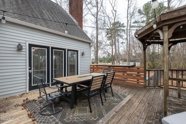 1306 Hope Drive, Greenville, NC 27858