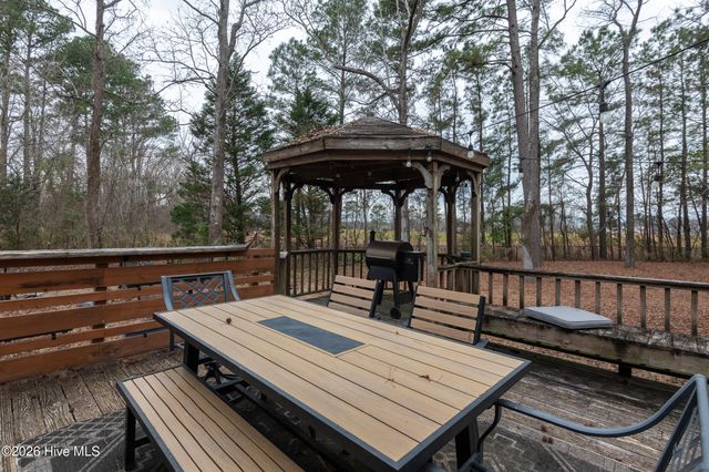 1306 Hope Drive, Greenville, NC 27858