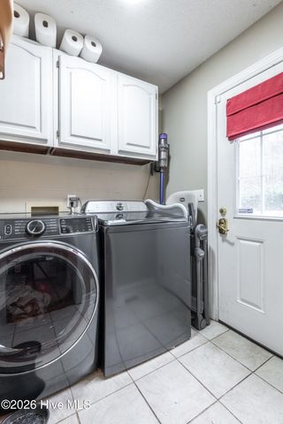 1306 Hope Drive, Greenville, NC 27858