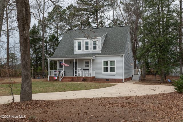 1306 Hope Drive, Greenville, NC 27858