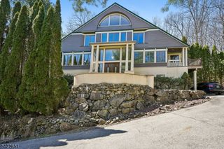 54 Upper High Crest Drive, West Milford Twp., NJ 07480