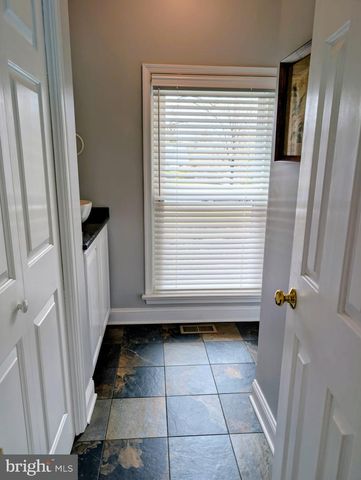 60 MATTHEW CIR, Richboro, PA 18954