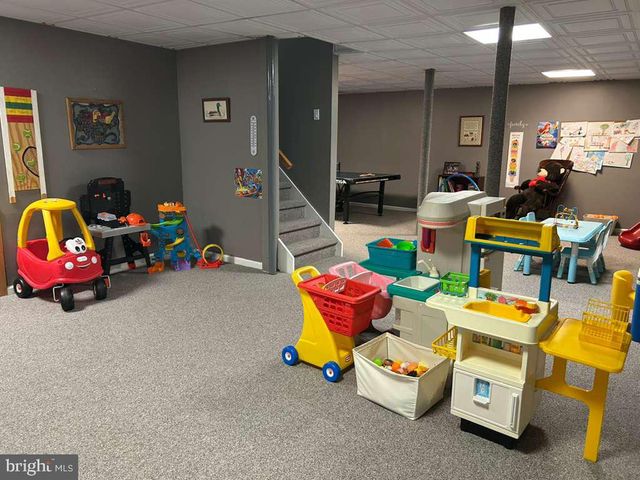 60 MATTHEW CIR, Richboro, PA 18954