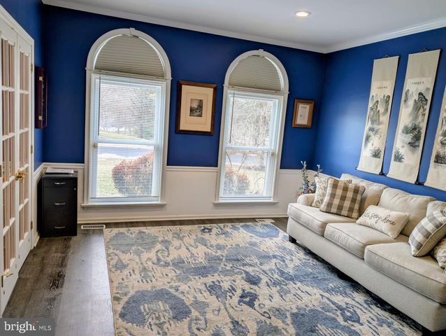 60 MATTHEW CIR, Richboro, PA 18954