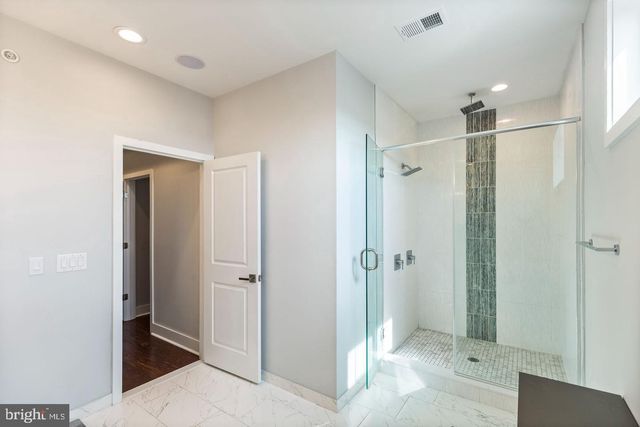 2621 E LETTERLY ST, Philadelphia, PA 19125